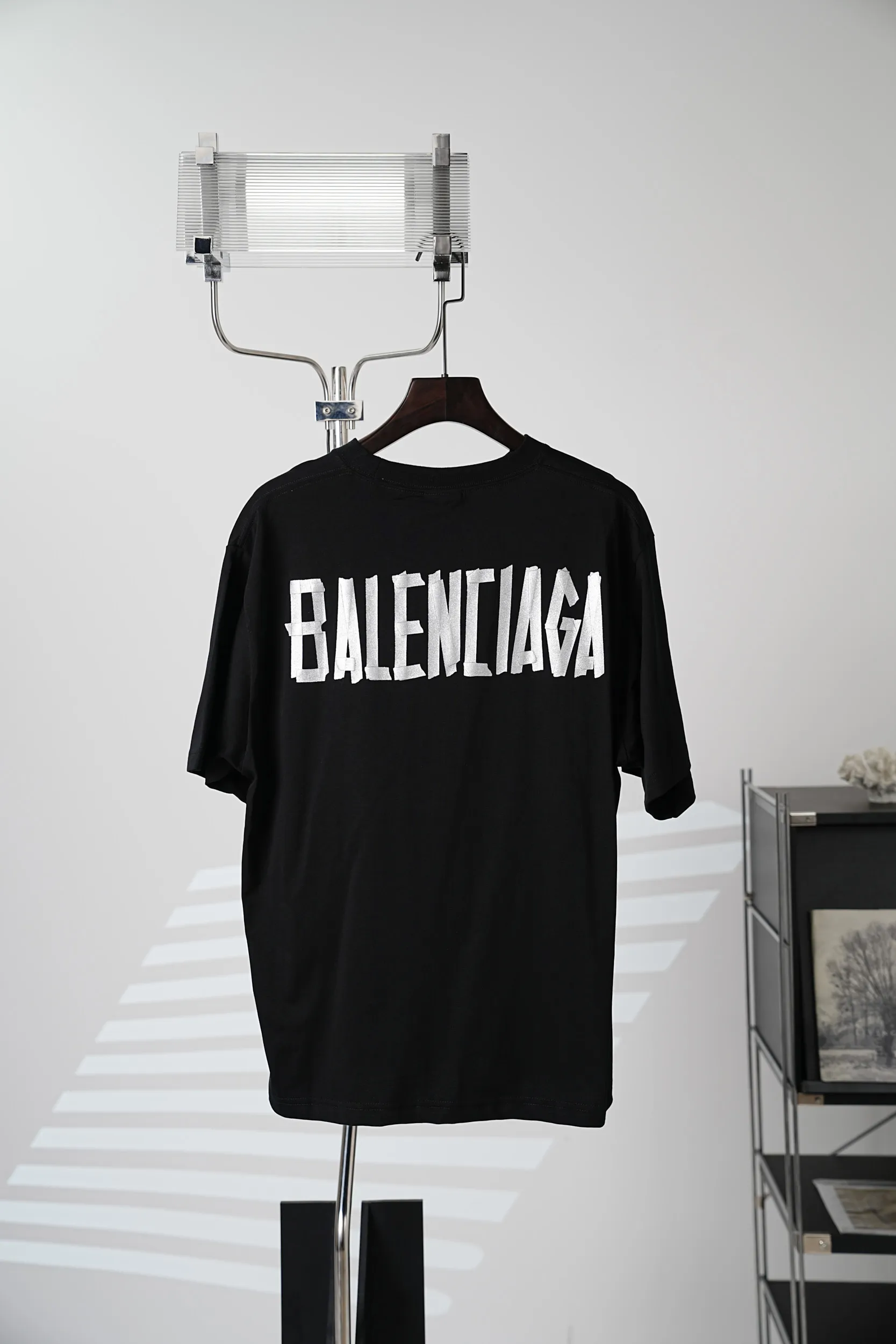 Balenciaga/ B T 【In Stock】XS S M L ：12 / 230G ：32 / 350G 12 ， 。 ， 。 ， 。 32 ， ，1×1 。 。 ， ， 。 ， ， 。 ， ， 。 、 ， 。 ： ， 。